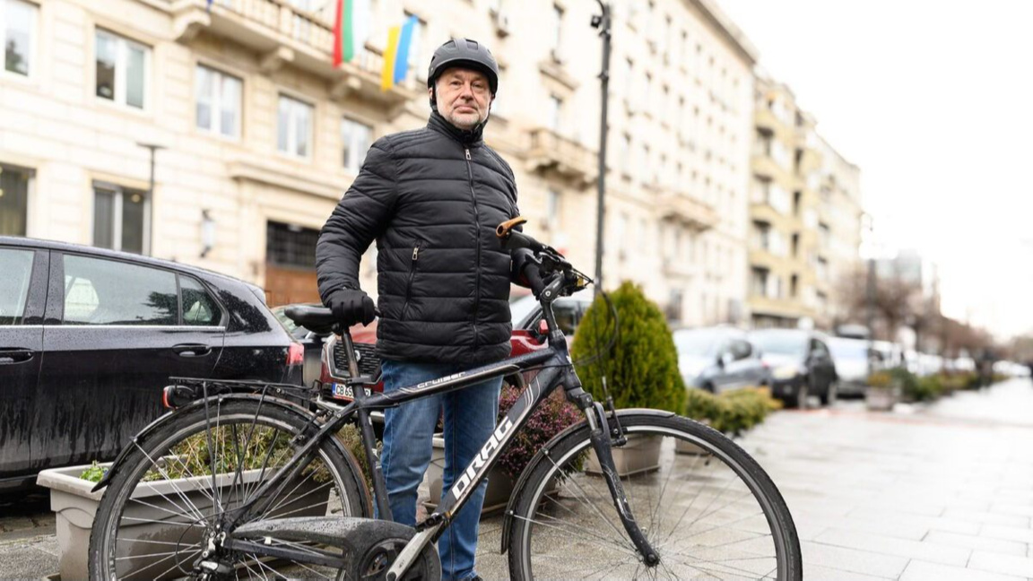 Доц. Лъчезар Милушев