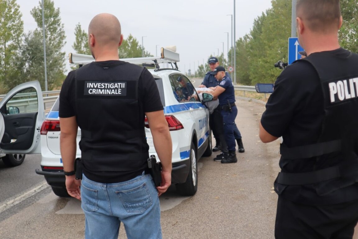 Съвместно полицейско учение се проведе между Видин и окръг Долж