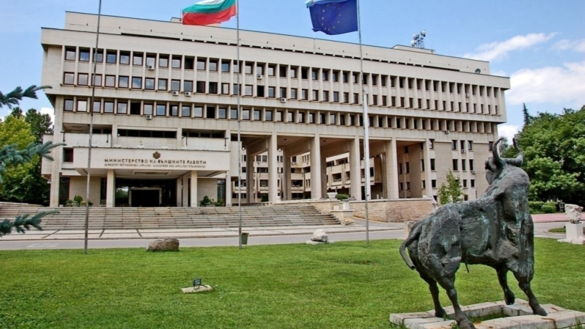 МВнР: България ще продължи да бъде до Украйна 