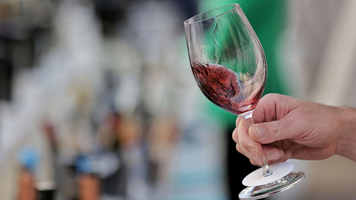 Les cépages locaux rivalisent avec des vins internationaux au Salon "Vinaria" 2025