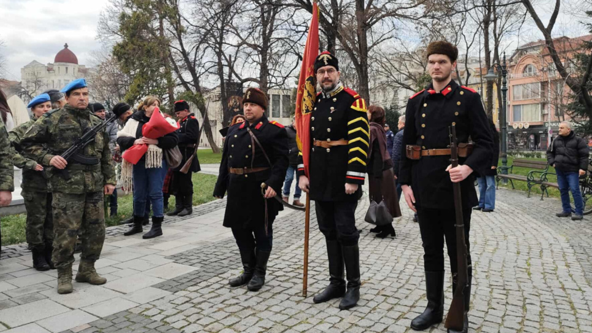 С военна церемония в Пловдив беше отбелязана 148–та годишнина от Освобождението на  града .