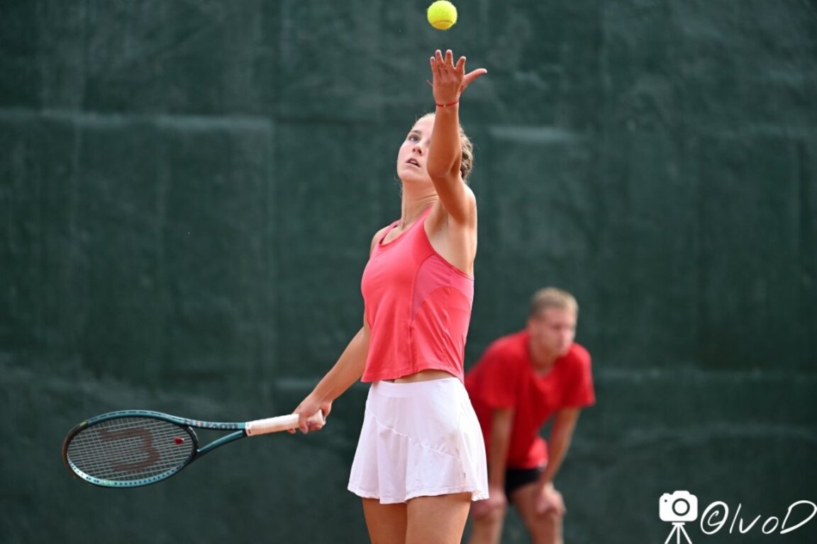 Росица Денчева