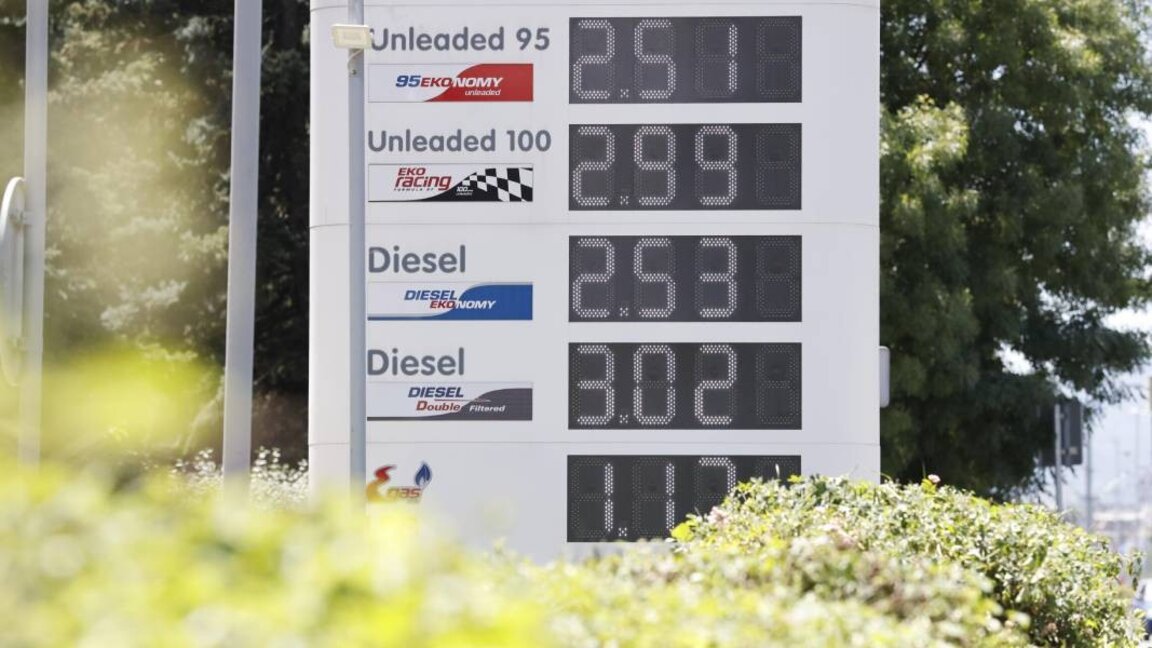 Sectorul petrolier avertizează: Din cauza unei directive europene, ne așteaptă o creștere bruscă a prețurilor la combustibili