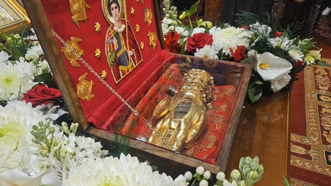 Сливен посрещна честната ръка на Свети Георги Победоносец