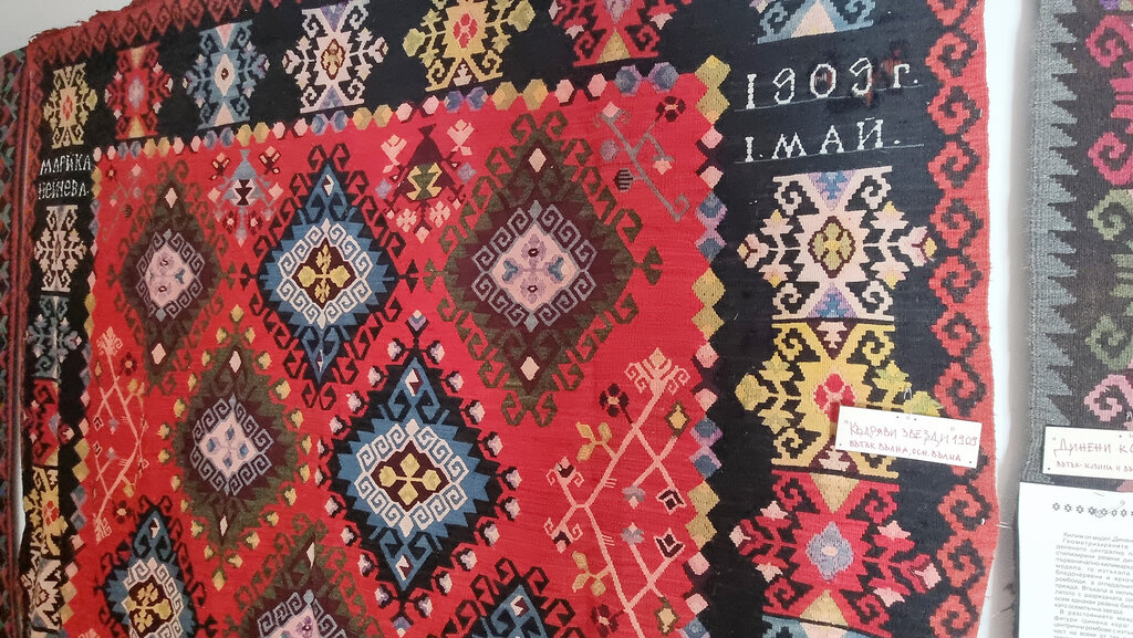 Уникалните котленски килими