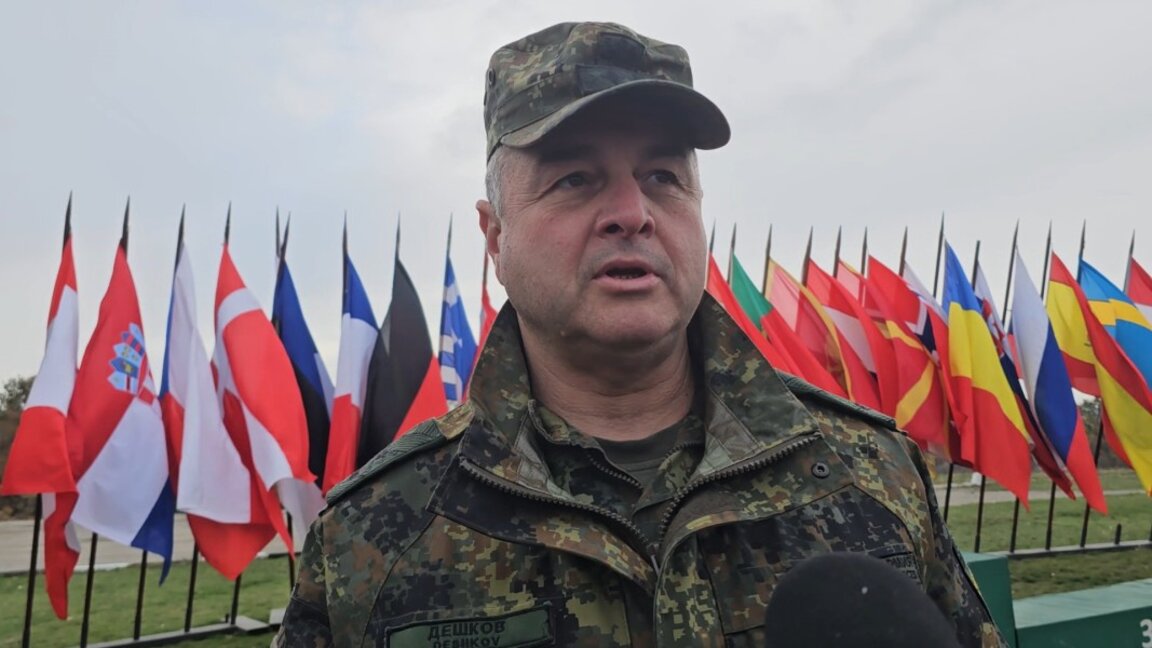 ген. Стоян Дешков