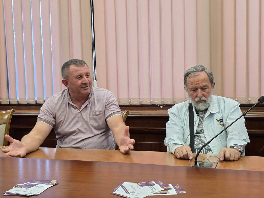 Жители на Виница се срещнаха с кмета и зам.-кметове в Община Варна