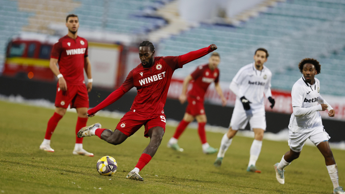 Фамозен гол донесе успех на ЦСКА над Славия