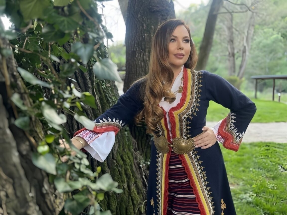 Монтана чества Деня на независимостта с фолклорен концерт
