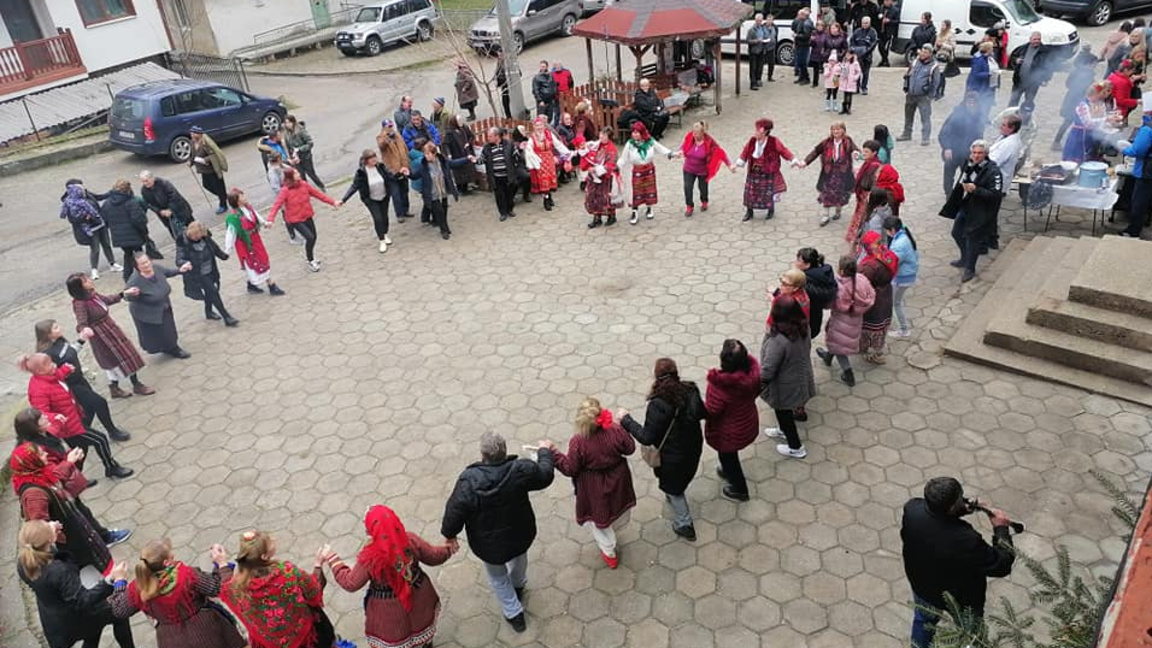 „Сюжети от деня“ с  Биляна Славчева