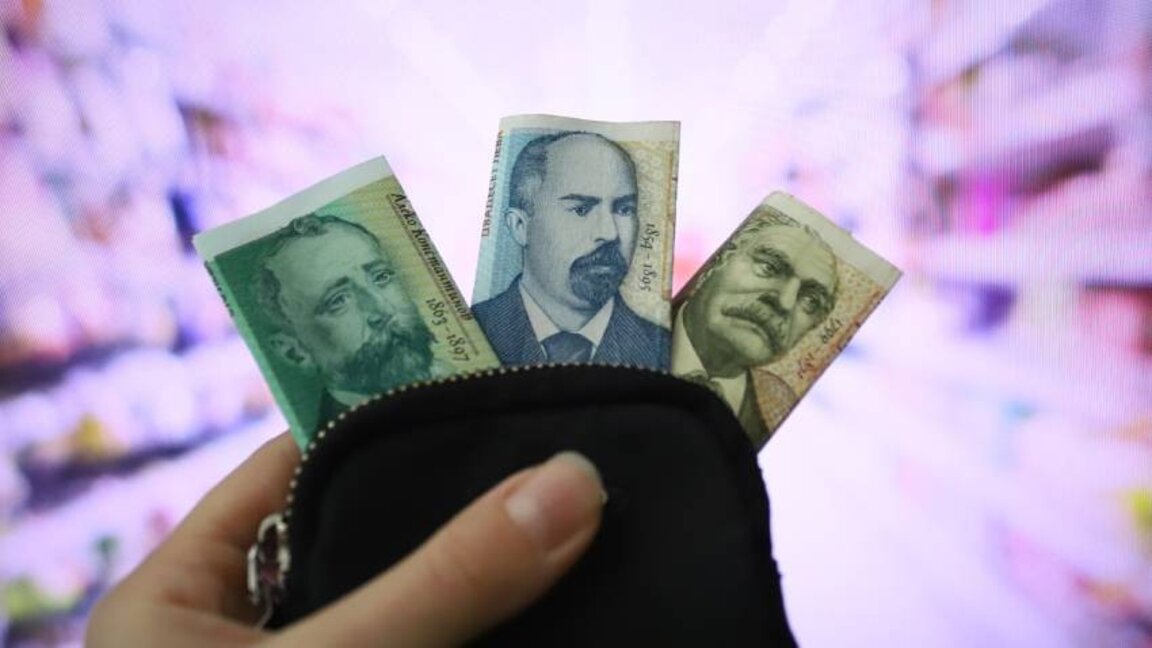Με την αύξηση του κατώτατου μισθού αυξάνονται οι ελπίδες των Βουλγάρων για καλύτερη αγοραστική δύναμη
