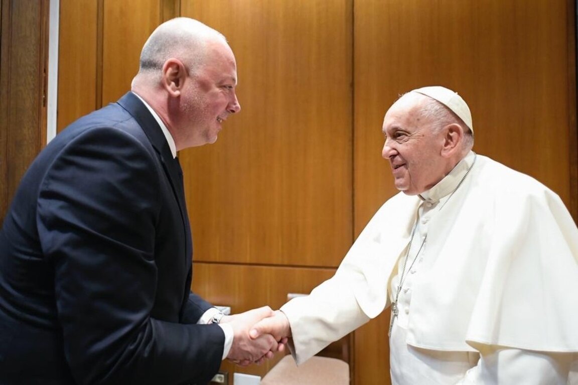 Премиерът Росен Желязков и папа Франциск - архивна снимка от 24 май 2023