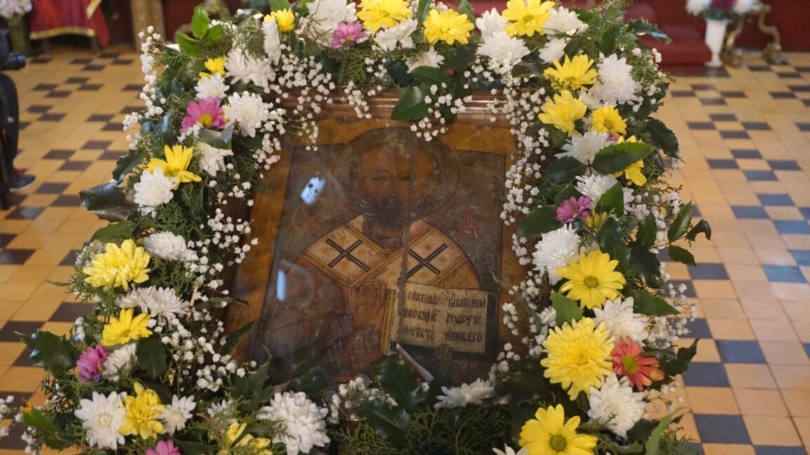 Икона на Св. Николай Мирликийски Чудотворец в едноименния храм във Видин