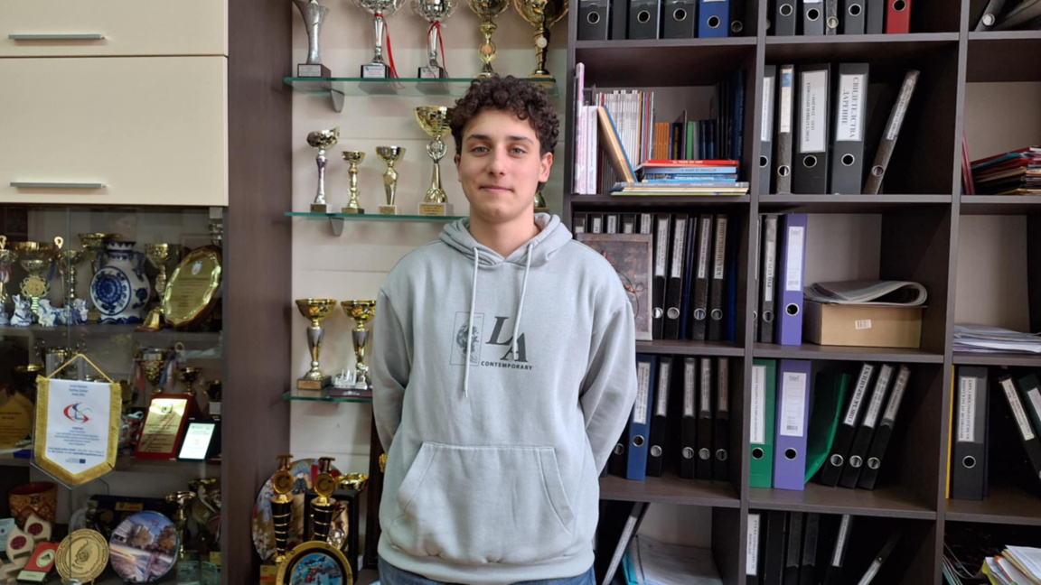 Томислав Томов е победител в „Juvenes Translatores“на ЕК