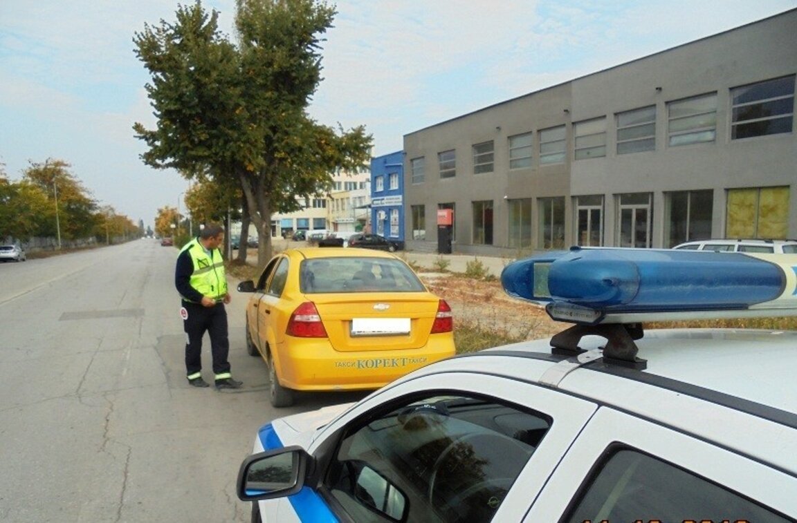 Трима нападнаха таксиметров шофьор в Асеновград заради неплатен превоз