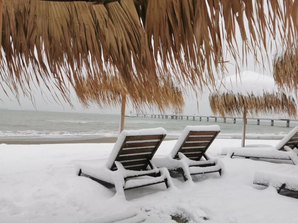 A white fairy tale from Burgas!
Photo: Marina Kirova in the Facebook group "Beautiful places from Bulgaria"