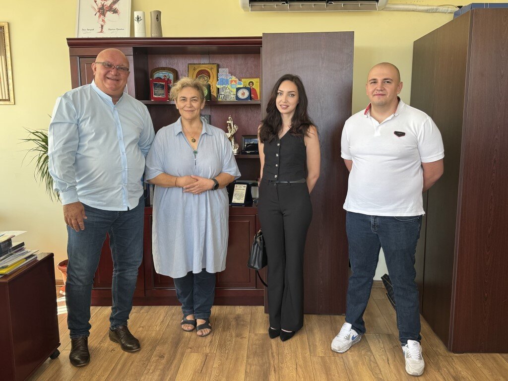 Община Видин сключи договори за подкрепа с двама млади лекари