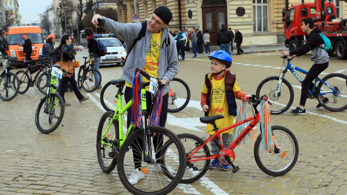 Fahrradrennen für Kinder vor dem Finale der Bulgarien-Rundfahrt