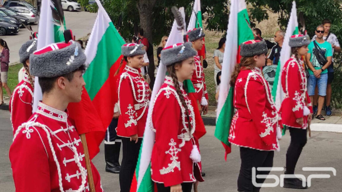 "The Bulgarian Army from Asparukh to the present day" in the village of Topoli