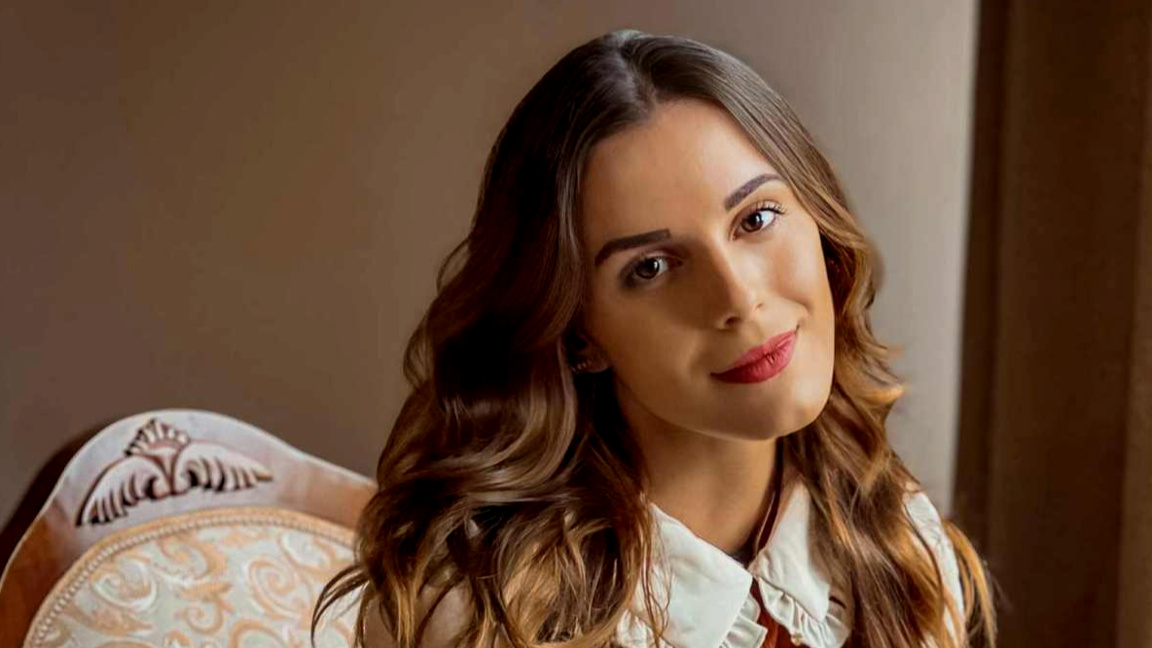 Флора Стратиева