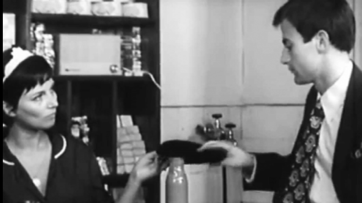 Кадр из фильма "Парень уходит"