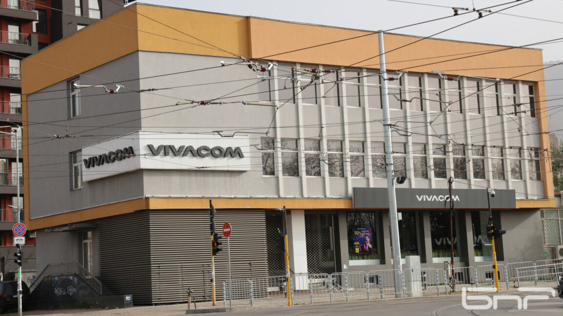 КРС анализира срива в мрежата на "Виваком"