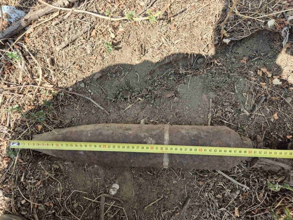 Обезвредиха стар снаряд край казанлъшкото село Шейново