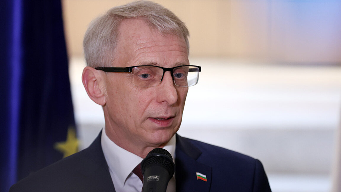 Premierul Denkov: Bulgaria lucrează la conectivitatea de transport a Balcanilor în toate direcțiile