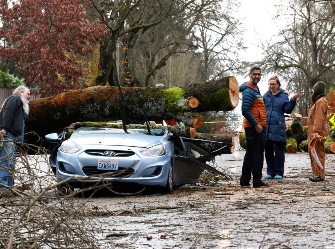 Viento huracanado causa daños en Vratsa y sus alrededores