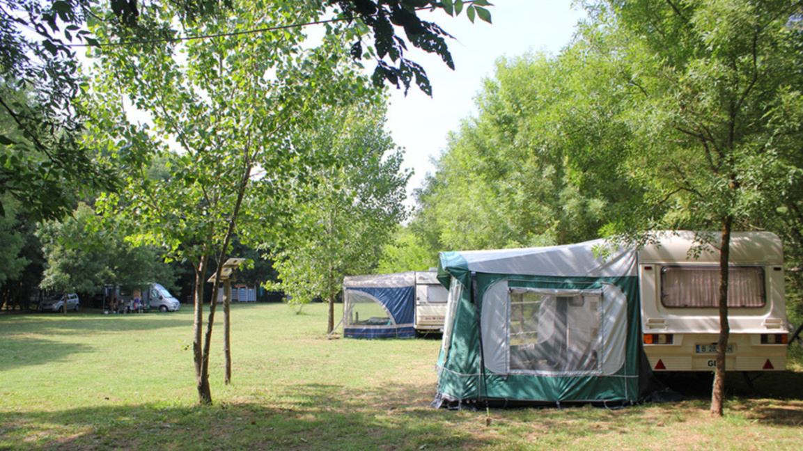 Къмпинг Силистар