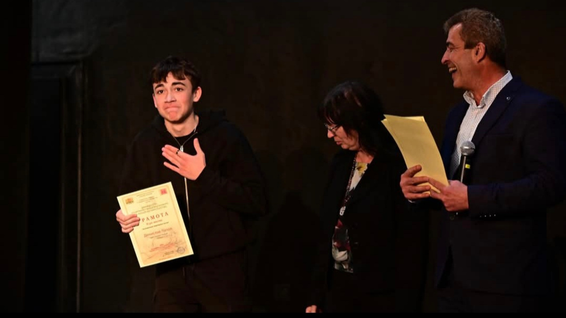 Националното училище по изкуствата "Панайот Пипков" в Плевен