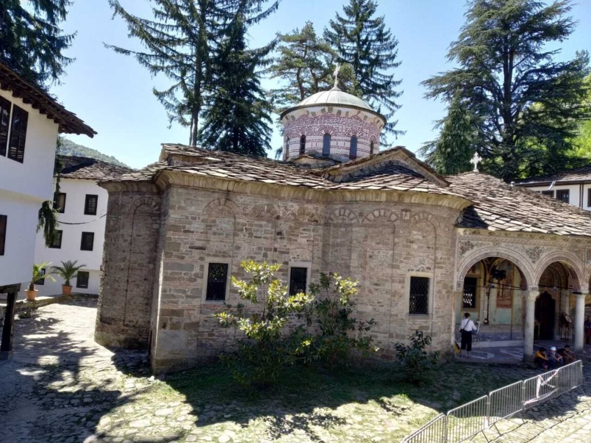Troyan Monastery