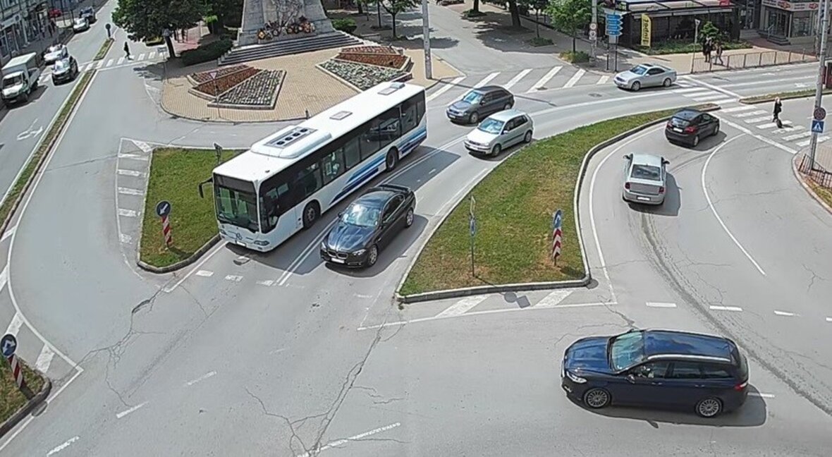 Промяна на движението заради баловете