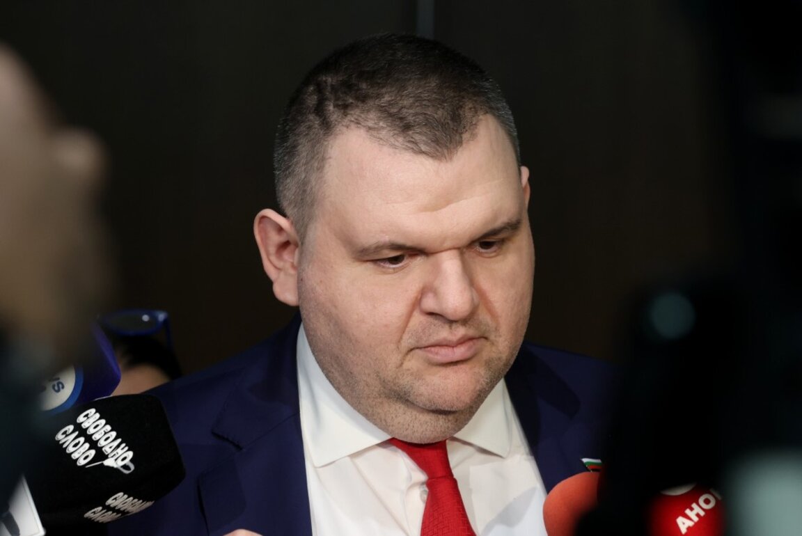 Дељан Пеевски