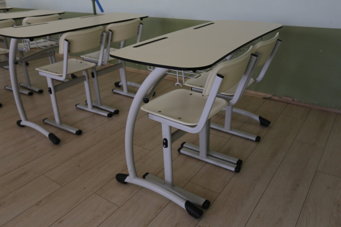 Ако един ученик заяви, че е с различна сексуална ориентация, изключваме ли го?