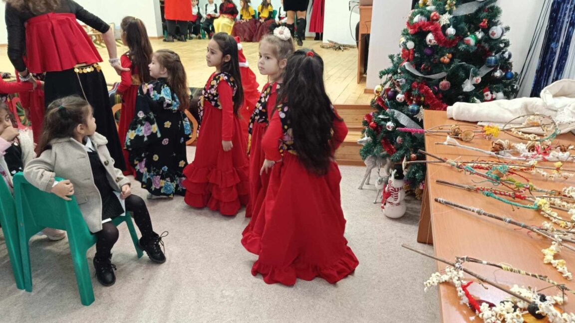 Празник по случай Банго Васил подготвиха деца в Стара Загора