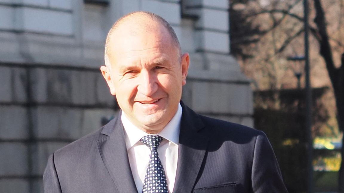 Румен Радев