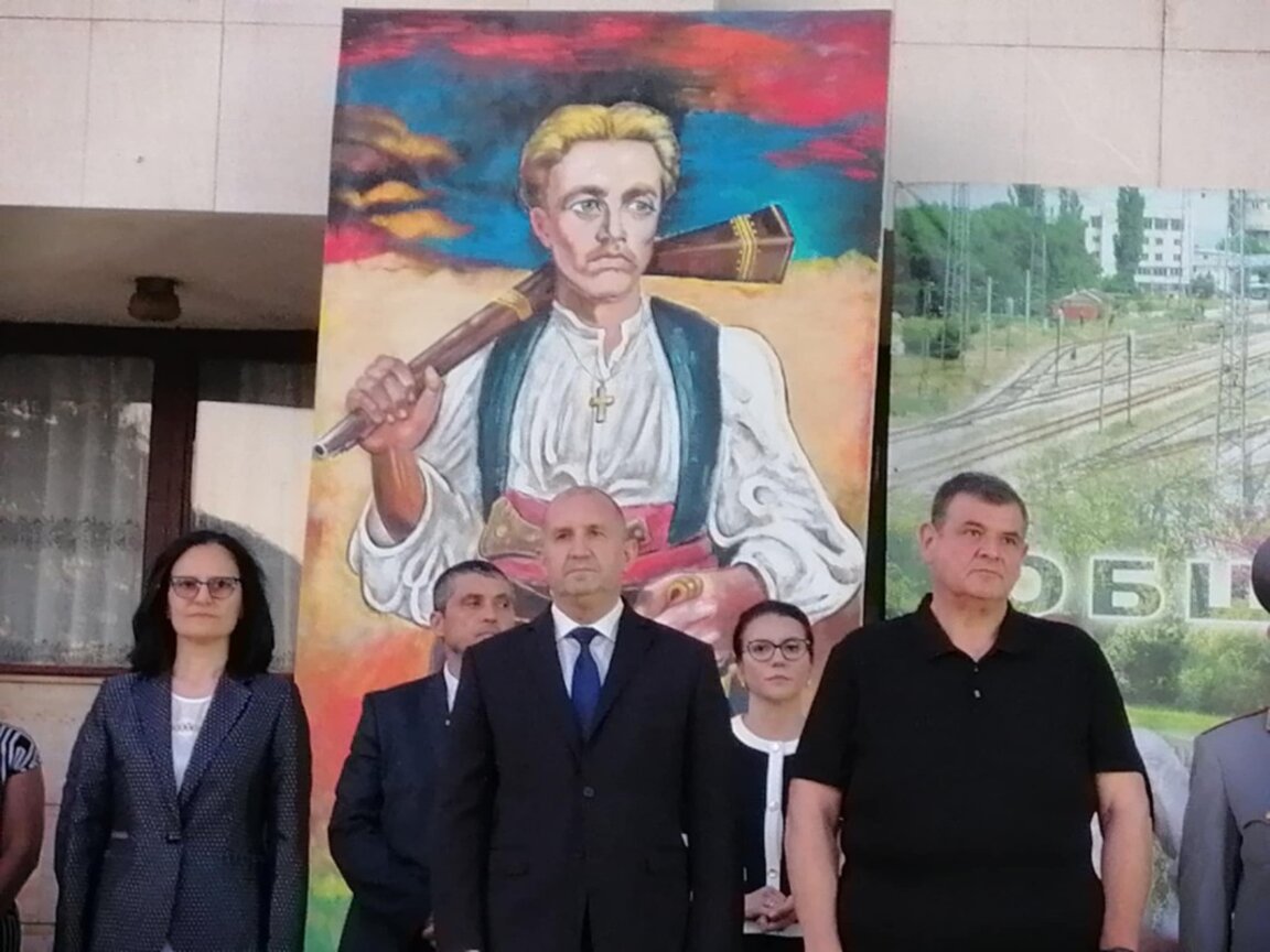 Град Левски отбеляза тържествено годишнината от рождението на Апостола на свободата