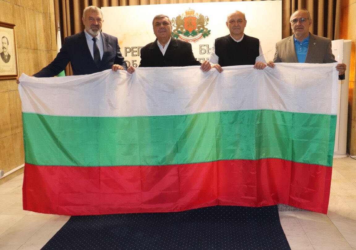 140 години памет