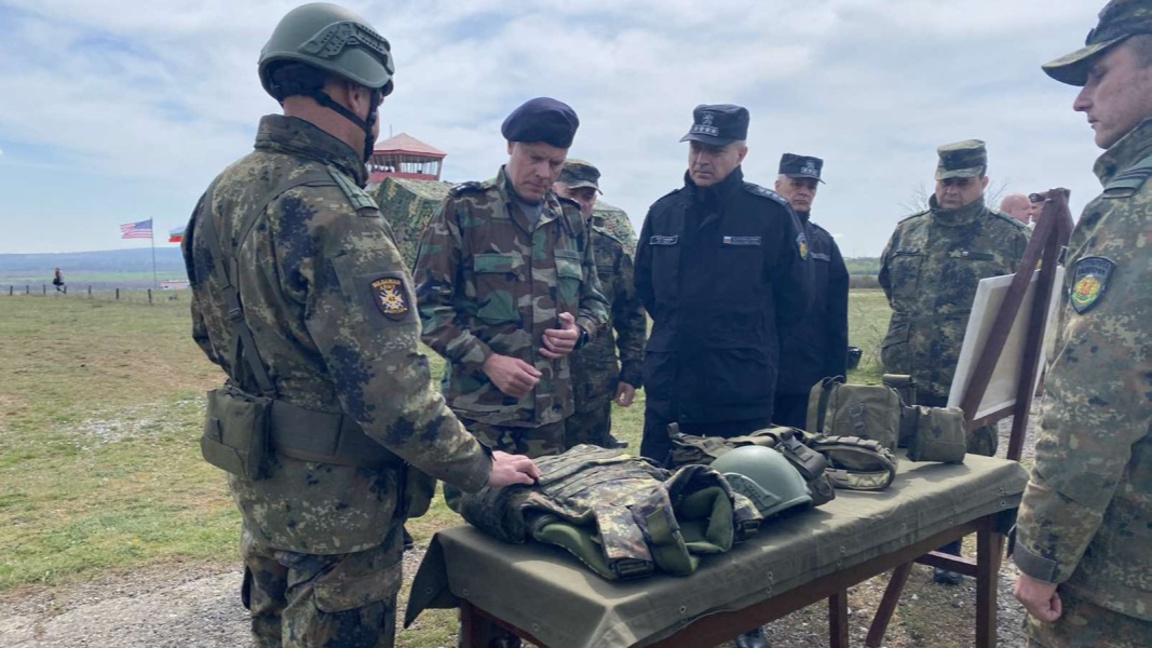по време на демонстрациите на способности на многонационалната бойна група на полигона "Ново село" – 21 април 2022 г.