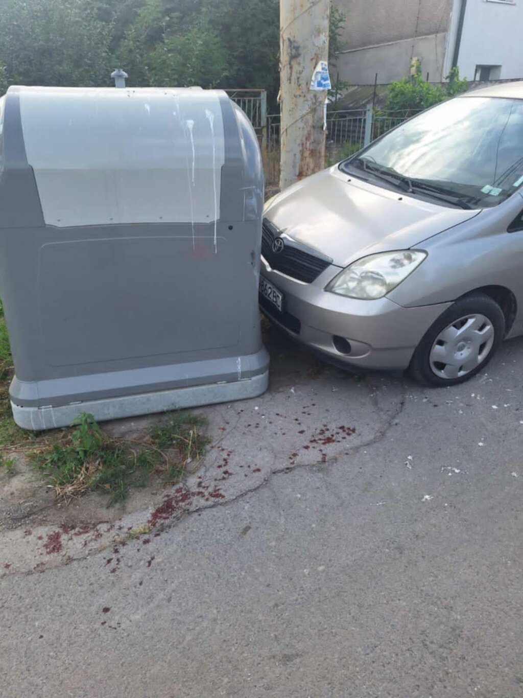 Пияна шофьорка рани жена и удари два автомобила в Перник