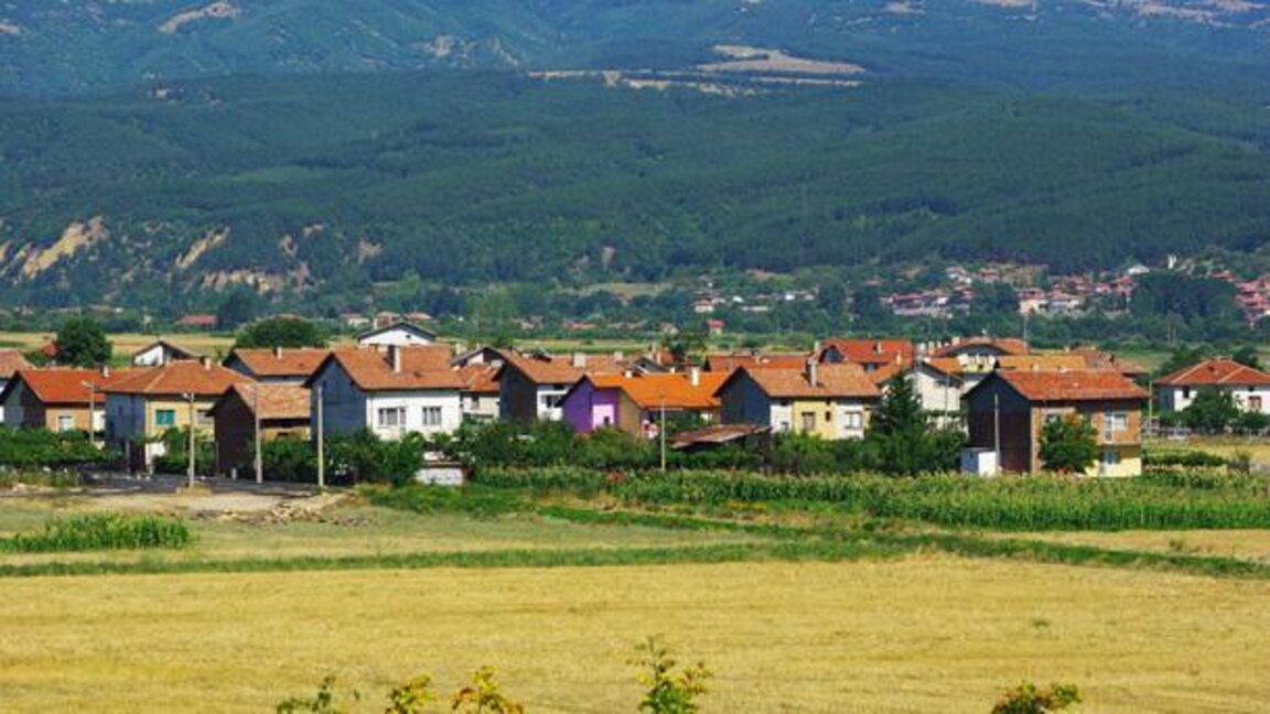 Младежки събор в село Крупник