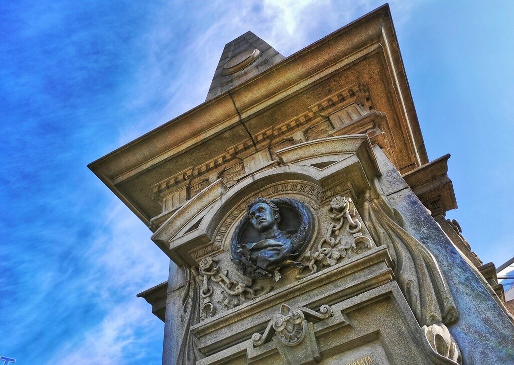 Le monument de Vassil Levski à Sofia est un lieu de recueillement national