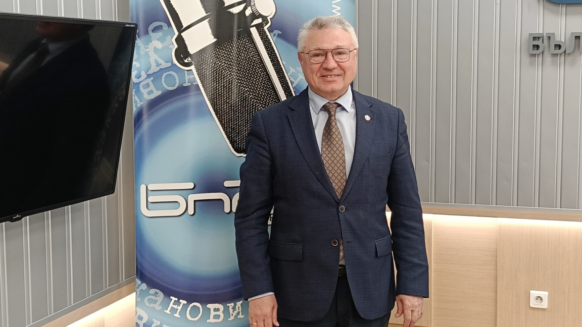 Велизар Шаламанов