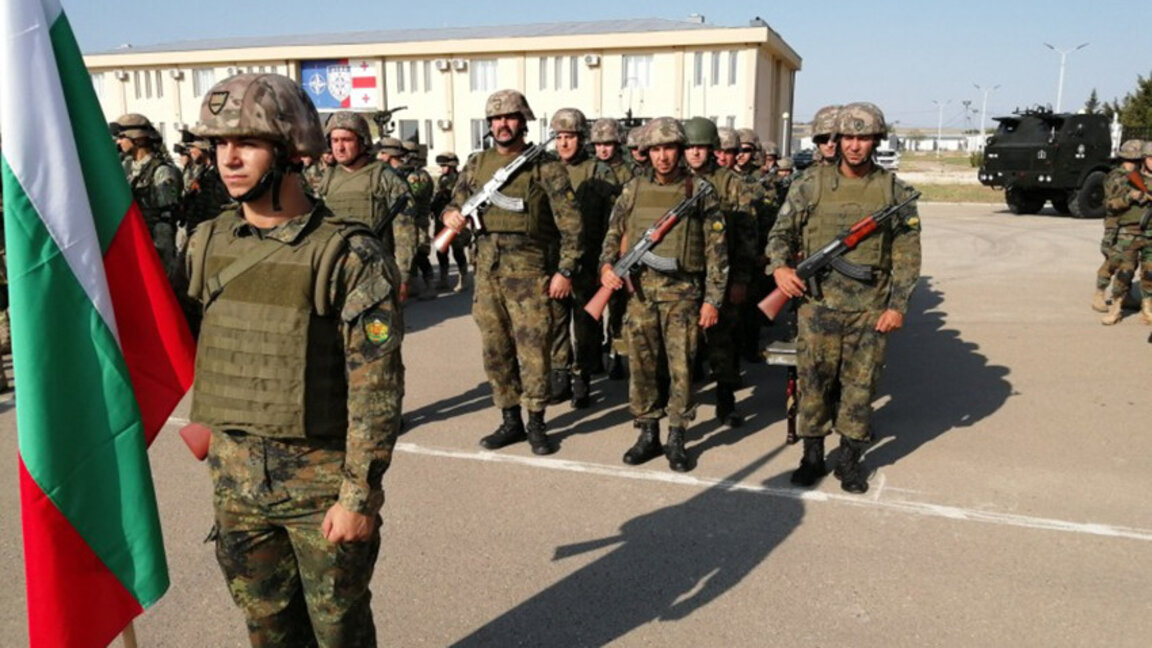 Bulgarian light infantry platoon takes part in multinational exercises in Georgia