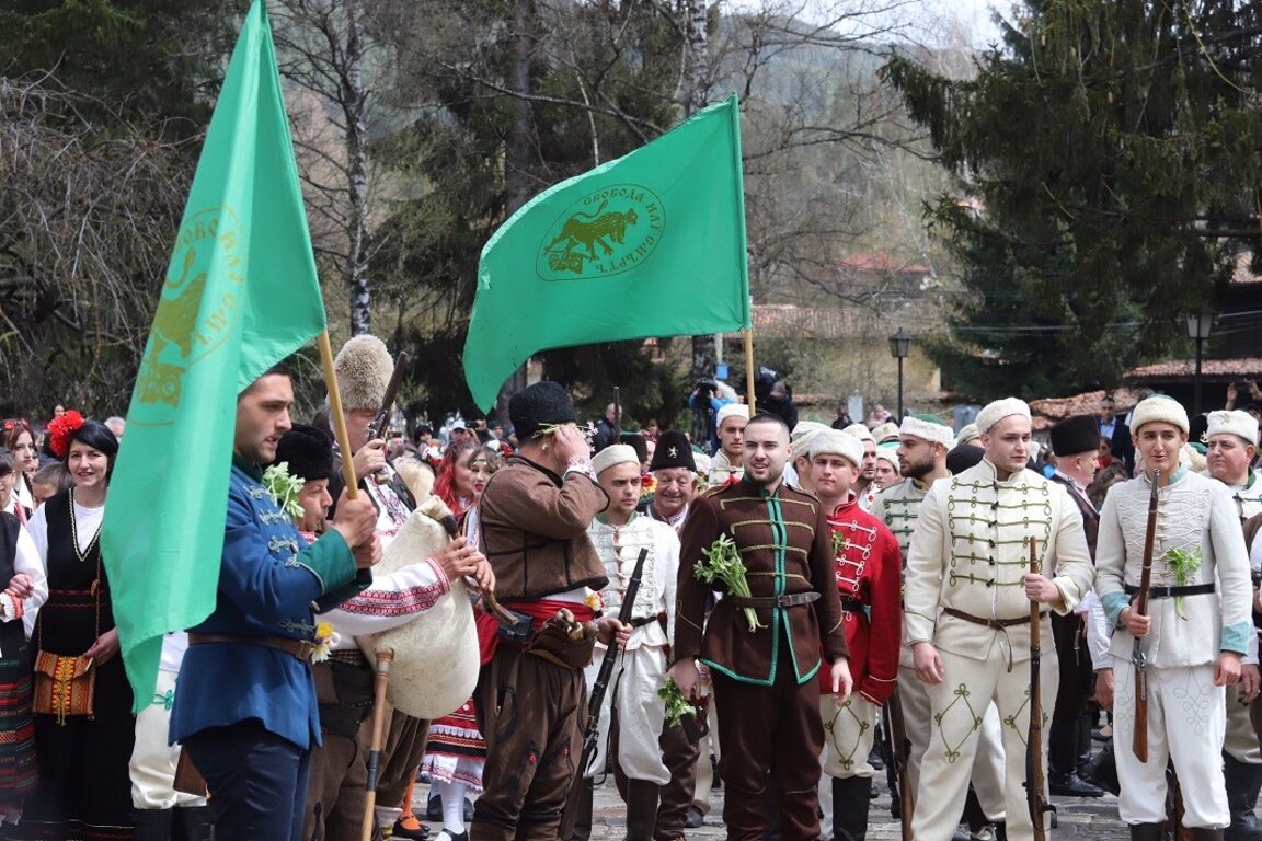 Възстановка на Априлското въстание в Копривщица