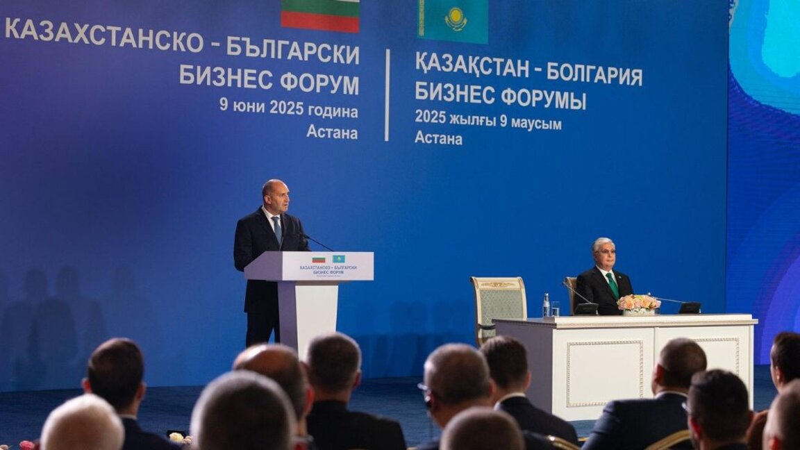 Bulgaria está fuertemente vinculada al Corredor de Transporte Transcaspio, afirmó el presidente