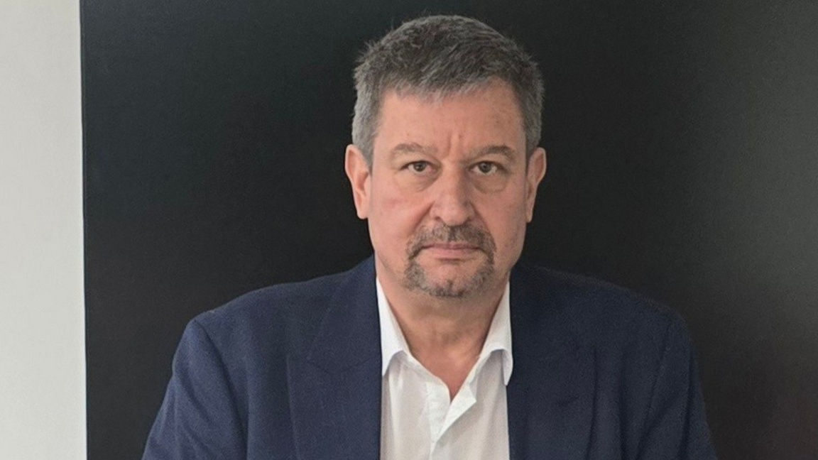 Юлиян Петров