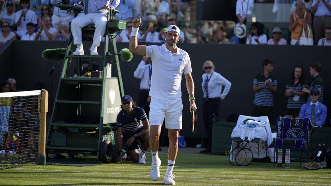 Grigor Dimitrov comenzó su participación en el Torneo de Wimbledon con una victoria