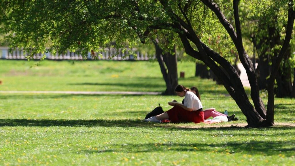 Температурите се повишават още, в София - около  31°